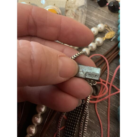 22 Pc Jewelry Bundle NEW & PreOwned Bundle - Picture 4 of 10